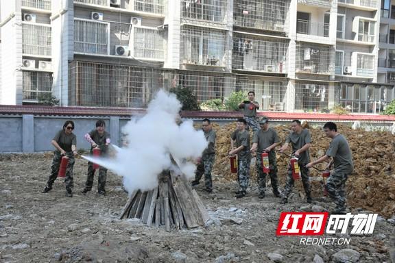 湘西土家族苗族自治州市人民防空办公室领导介绍更新